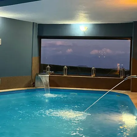 ホテル Iliovasilema